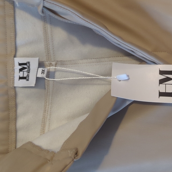 Hillary MacMillan Tan Faux Leather Pants 3X - Picture 3 of 4
